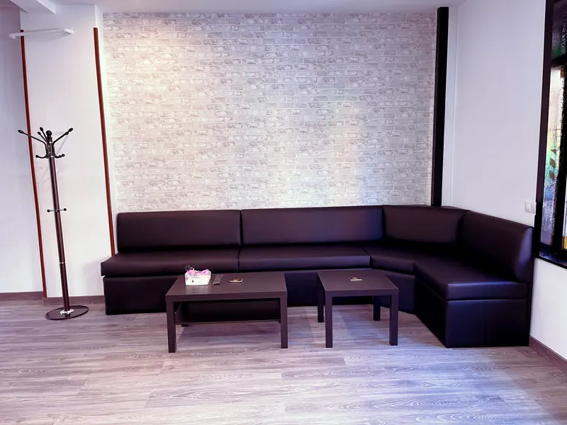 Sala de espera — Peluquería Crona